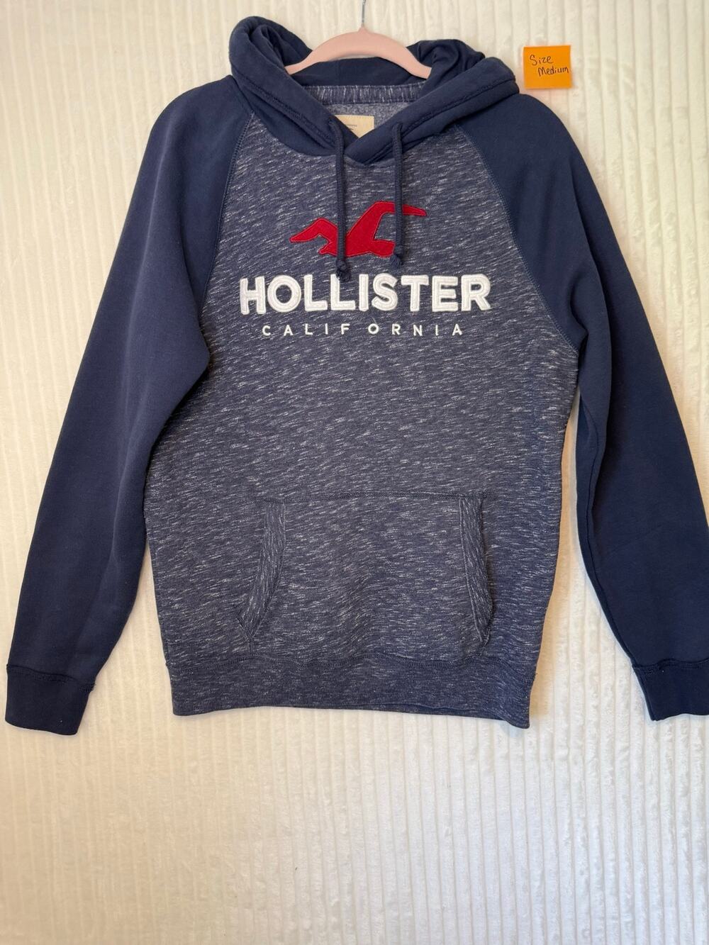 Men’s size medium Hollister hoodie